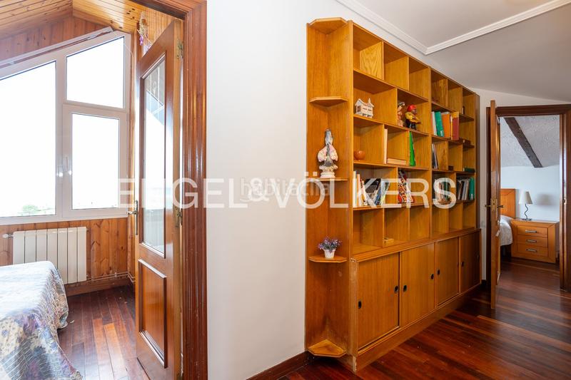 Foto 47b5e064-514a-4137-9708-b42ae4eedddb. Casa exclusiva casa en Mogro espacio, piscina privada y vistas al mar en Miengo