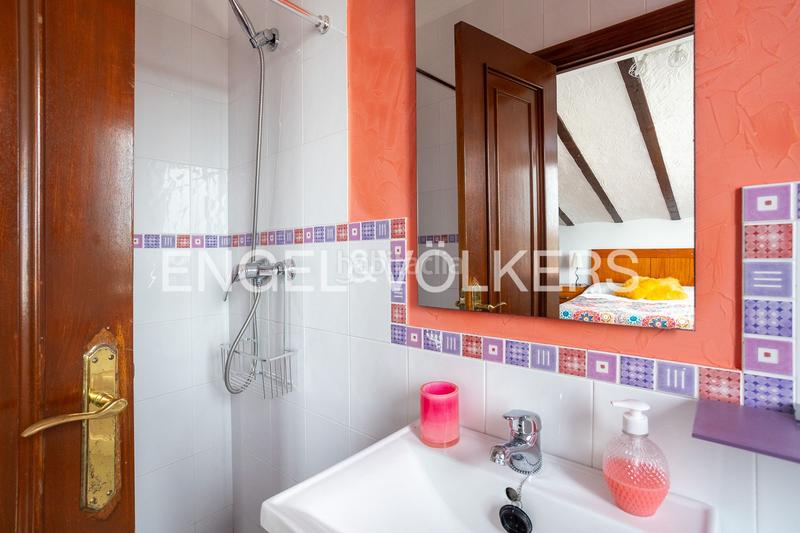 Foto 52580a9b-63b4-47f7-bbc5-6f5471880ee2. Casa exclusiva casa en Mogro espacio, piscina privada y vistas al mar en Miengo