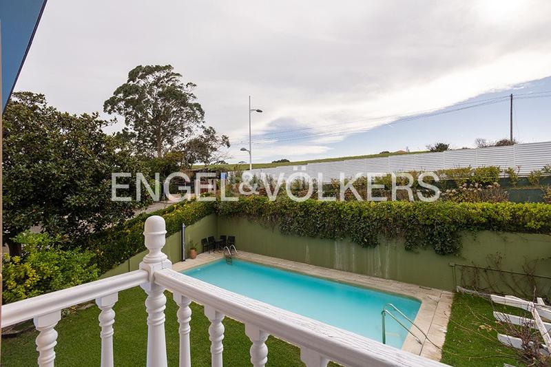 Foto 691dab33-f087-490b-b731-c661b3897fb2. Casa exclusiva casa en Mogro espacio, piscina privada y vistas al mar en Miengo