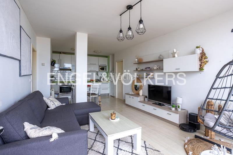 Foto 89473e3b-750e-429e-8373-88a1a15cb156. Casa exclusiva casa en Mogro espacio, piscina privada y vistas al mar en Miengo