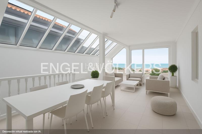 Foto a7879b77-3d70-49fa-bdcb-37ce848a8b3b. Casa exclusiva casa en Mogro espacio, piscina privada y vistas al mar en Miengo