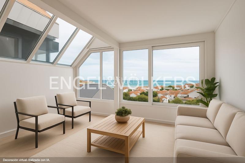 Foto f0cc2359-2804-49fc-aa0a-aaa3c41bf80c. Casa exclusiva casa en Mogro espacio, piscina privada y vistas al mar en Miengo