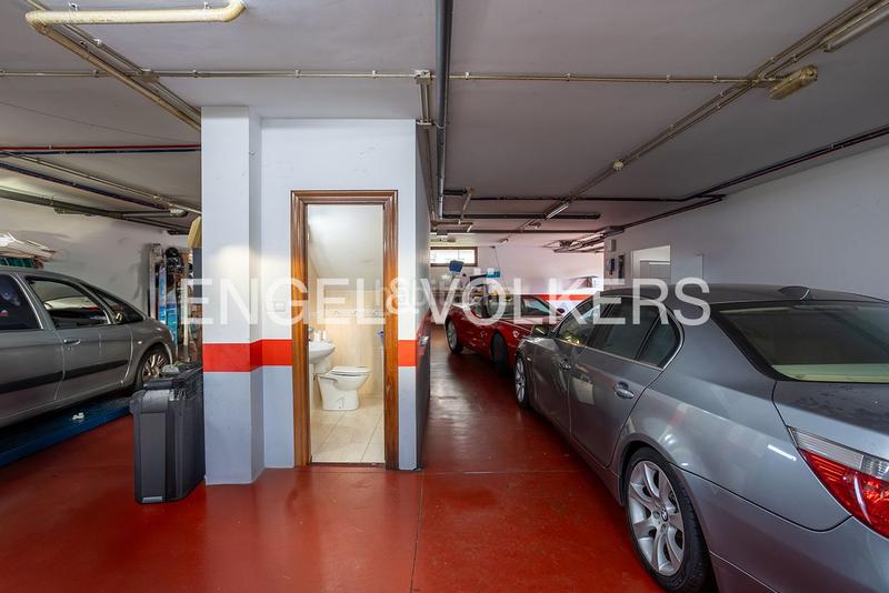 Foto 96ec6379-21b0-4f39-b3aa-e9a4bf80a7cc. Casa con riscaldamento parcheggio in Maliaño Camargo