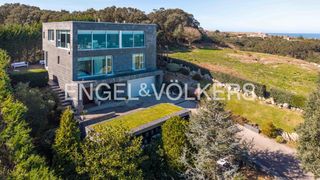 Casa  Urbanización la sorrozuela. Impresionante villa con vistas 180º al mar, playa y montaña en b