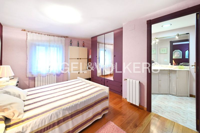 Foto 28771d2d-919d-4d3b-8564-60a5139d328f. Casa amb calefacció aparcament a Reocín