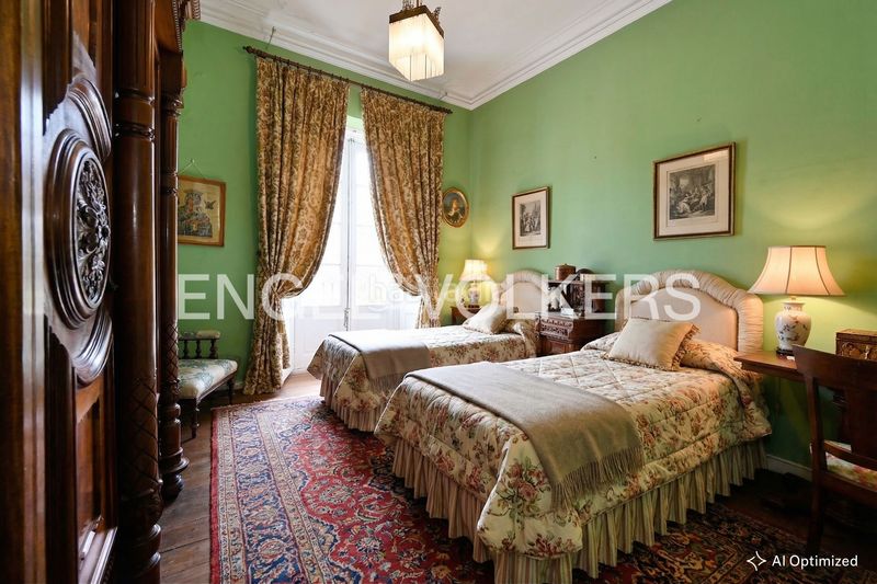 Foto 3b78bf23-c862-4b83-8715-aab5d89f52f0. Haus mit heizung parking in Centro Laredo