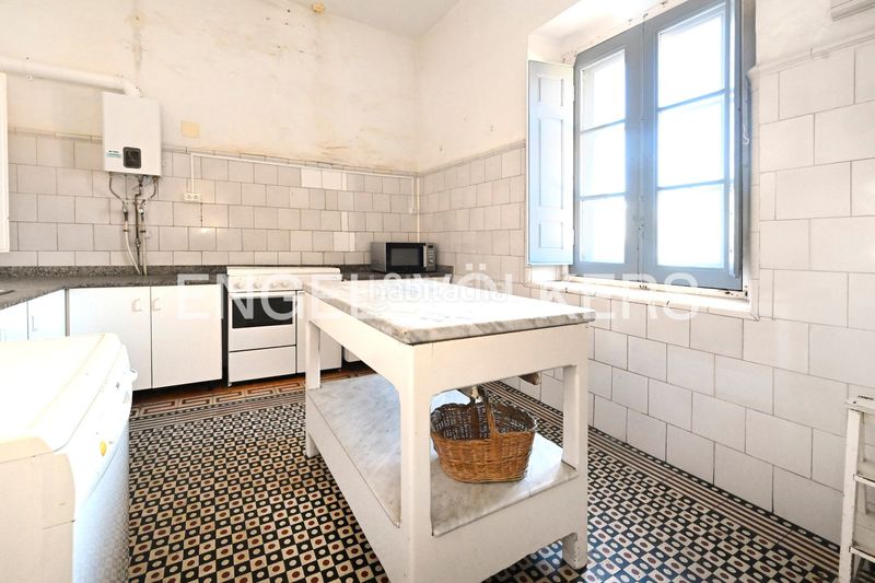 Foto 3f30ed73-47ca-4a97-957c-7c8c634b2ad1. Haus mit heizung parking in Centro Laredo