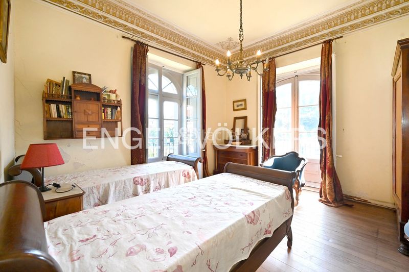 Foto 539c3369-efe1-417a-a980-b1f0feec429b. Haus mit heizung parking in Centro Laredo