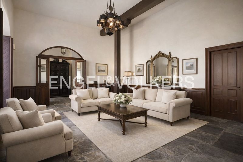 Foto 5909cc77-b605-446f-8bfd-73e15e96dd99. Haus mit heizung parking in Centro Laredo