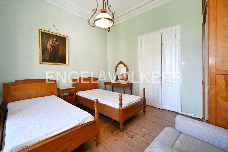 Foto 62c13402-cc44-4ad2-97ea-0f60f105a310. Haus mit heizung parking in Centro Laredo