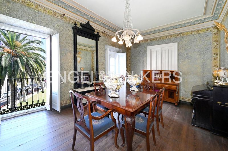 Foto 7276a5f5-f297-4515-826b-6023ecc5e60d. Haus mit heizung parking in Centro Laredo