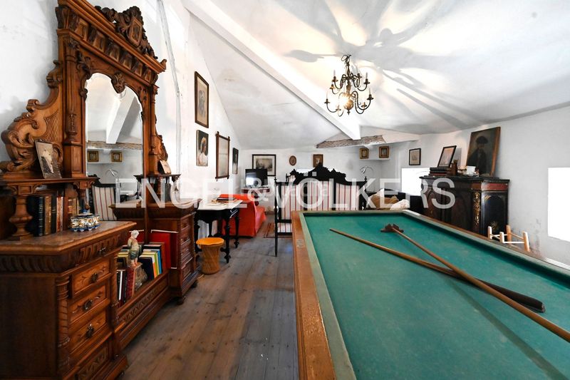 Foto 8460762d-0c59-4108-bf60-ca4b7e893e54. Haus mit heizung parking in Centro Laredo