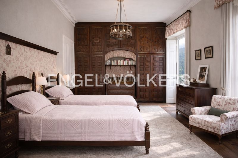 Foto 9b287528-d5b9-4b51-b90a-9a8a535d55fd. Haus mit heizung parking in Centro Laredo