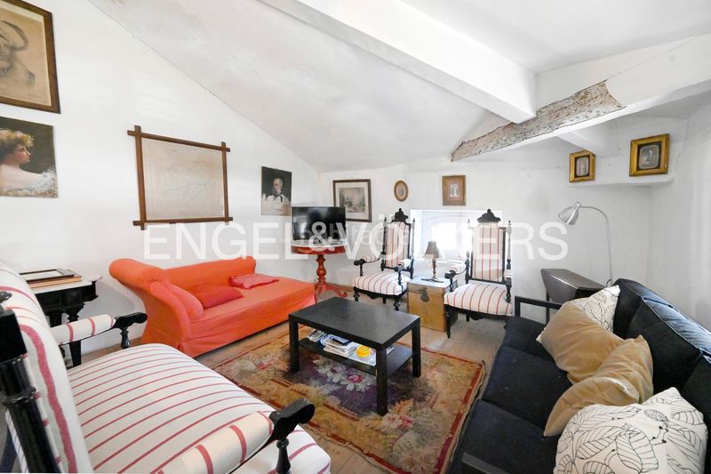 Foto a6983f7c-2314-41a7-9a72-386f8d04df8d. Haus mit heizung parking in Centro Laredo