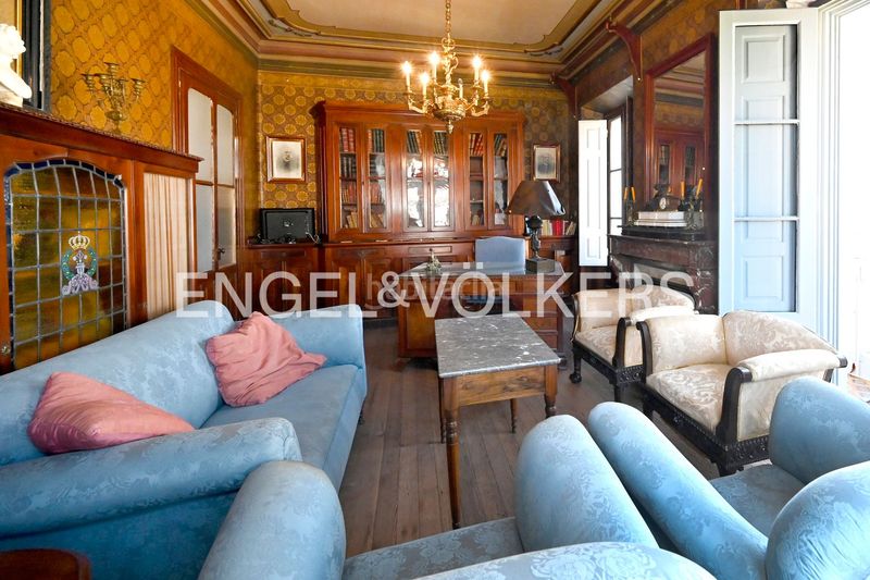 Foto d65b8f65-9a99-4a8d-bdcd-69c09b54853b. Haus mit heizung parking in Centro Laredo