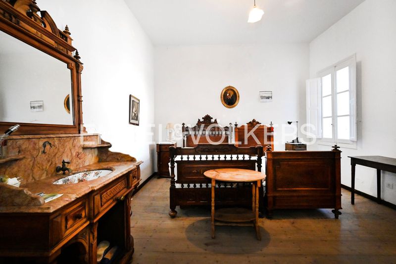 Foto e741d4c4-af0a-4406-8552-431205fd5b61. Haus mit heizung parking in Centro Laredo