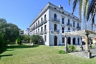 Casa  Avenida de españa. Gran casona palaciega del siglo xix