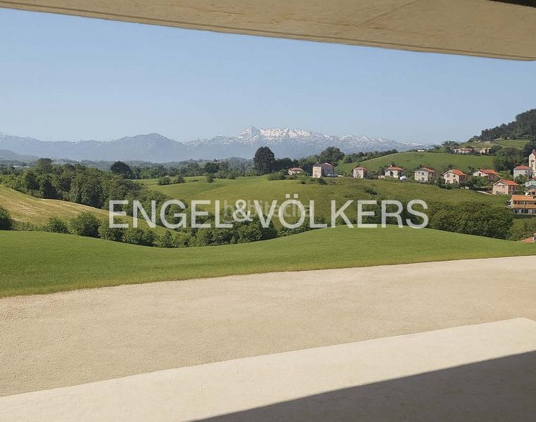 Foto d8ecad36-9823-489b-8bcd-faaa4da9aee7. Casa amb calefacció aparcament piscina a Val de San Vicente