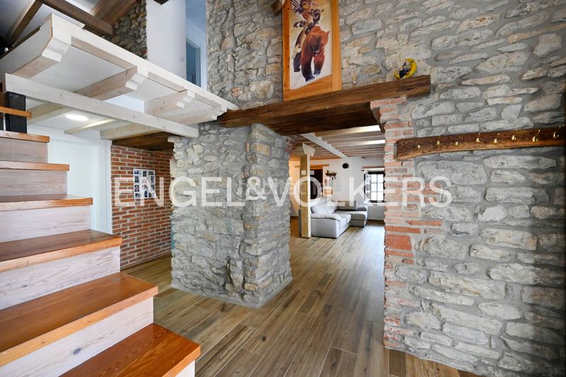 Foto 00bfd28e-b6f2-4fb6-85d0-f739c6885bbc. Casa amb calefacció aparcament a Suances