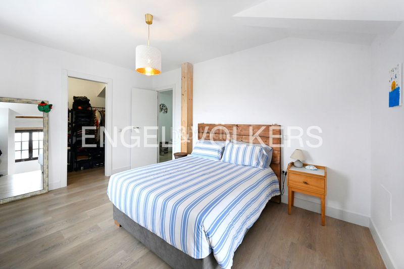 Foto df018488-ac0e-4255-b684-78ed4c262c69. Casa amb calefacció aparcament a Suances