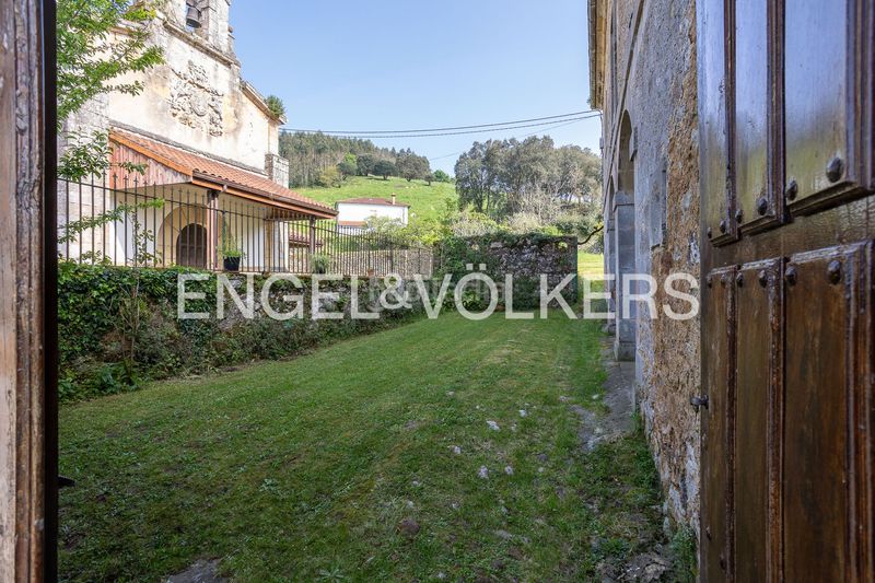 Foto 46eb6abf-f626-41c3-9a1b-429e273a6546. Casa amb calefacció a Ribamontán al Monte