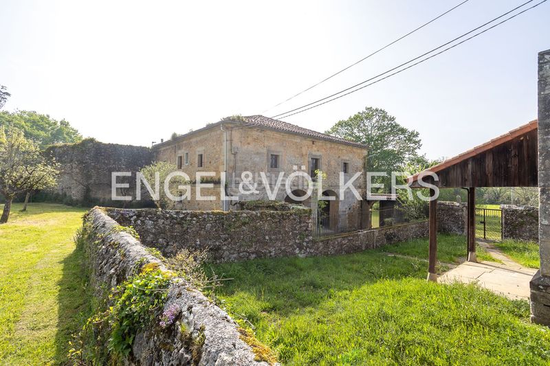 Foto ba212d84-0c3d-4654-be94-bae4a7080fa7. Casa amb calefacció a Ribamontán al Monte