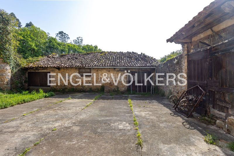 Foto c3db3de9-ab4f-4962-850e-c09ae3d2dc05. Casa amb calefacció a Ribamontán al Monte