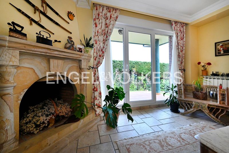 Foto 66eb5522-19c5-4ae7-9e73-b57c06eff77a. Casa amb calefacció aparcament a Liencres Piélagos