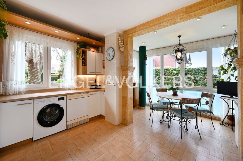 Foto c771461d-9237-4756-8439-3ab5916f1b56. Casa amb calefacció aparcament a Liencres Piélagos