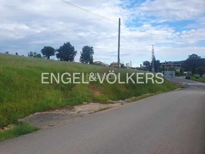 Foto ee53d5d9-4116-4da6-8d0d-f4af4c30b568. Terreny residencial a Zurita Piélagos