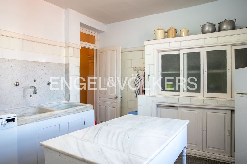 Foto 11e0e6e2-ab47-43bf-8f36-d69b1c05d179. Appartamento con riscaldamento in Centro Laredo