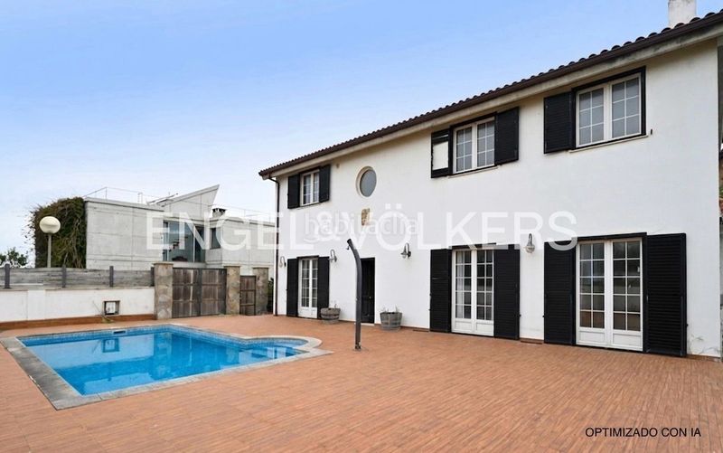 Foto eb5d545d-c798-4419-a012-1bb9535a9c0d. Casa amb calefacció piscina a Liencres Piélagos
