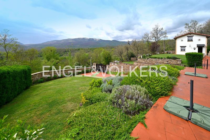 Foto ad071957-4b98-492d-a848-76d4bdb521ed. Casa amb calefacció piscina a Reinosa
