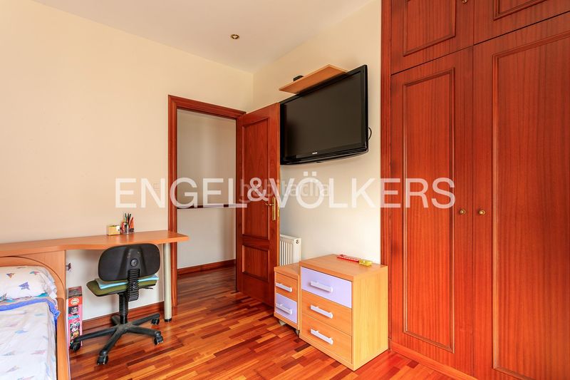 Foto 1edb5d1b-2347-4545-87e1-7b0eda4b85bb. Casa amb calefacció aparcament a Samano Castro - Urdiales