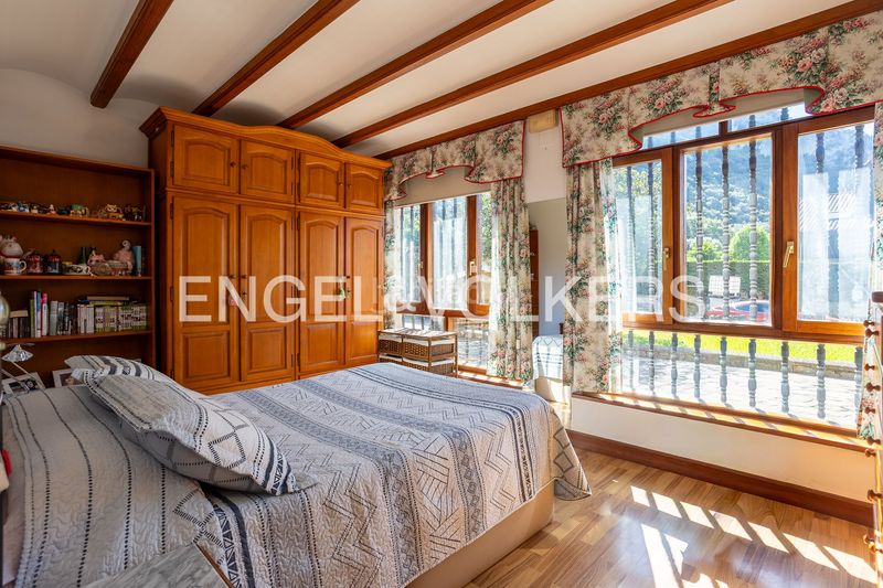 Foto 6ba5d250-b36c-4198-b28e-74e90188a78a. Casa amb calefacció a Liendo