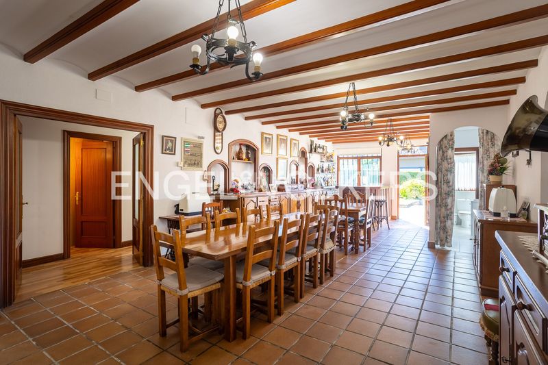 Foto d5a7ea73-09f5-4df1-aacd-0e85f3eb2f19. Casa amb calefacció a Liendo