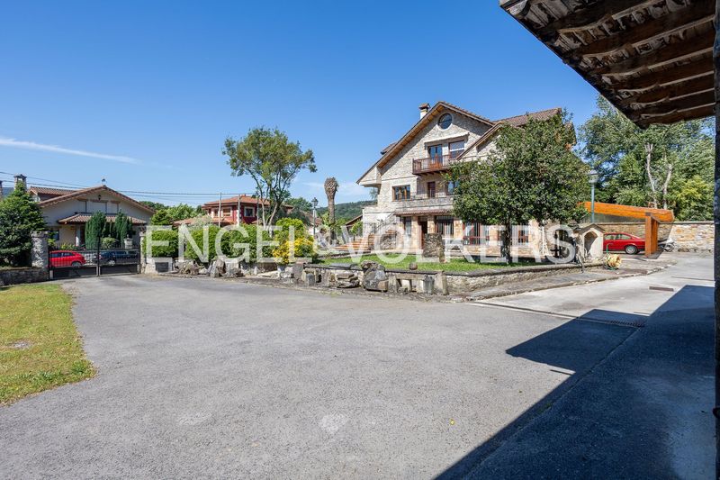 Foto e1be9afa-9983-46ab-abc5-ade86c0c3150. Casa amb calefacció a Liendo