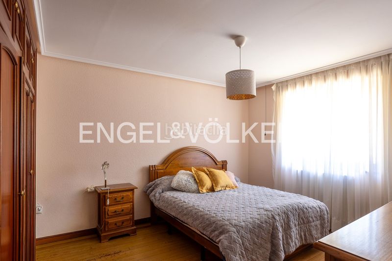 Foto edbc269b-b6f7-4ea3-bc2b-d68bd7b59b11. Casa amb calefacció a Liendo