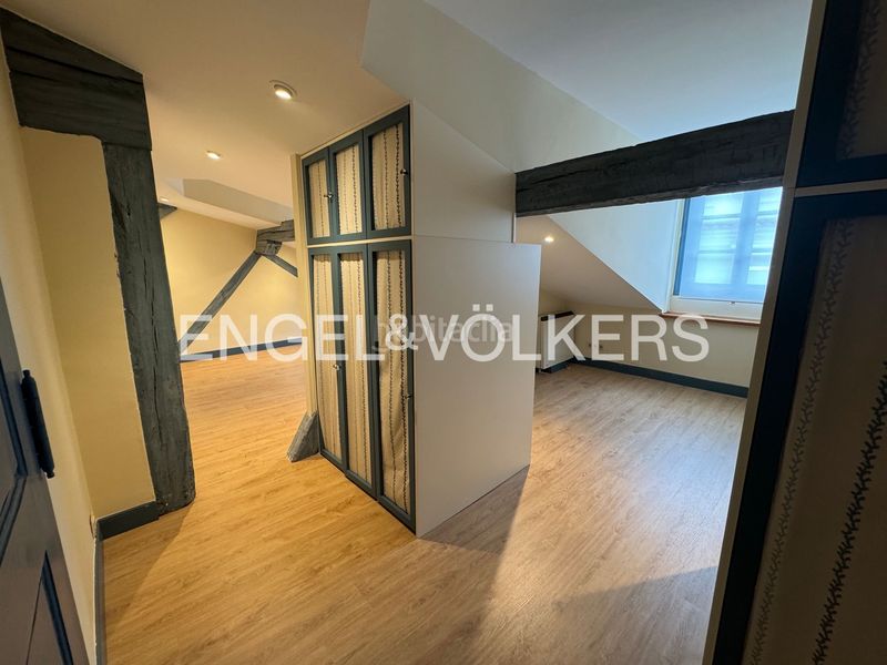 Foto 55aa7893-1e51-4ab4-bacd-9022b8859cce. Rent flat with heating in Puerto Chico Santander