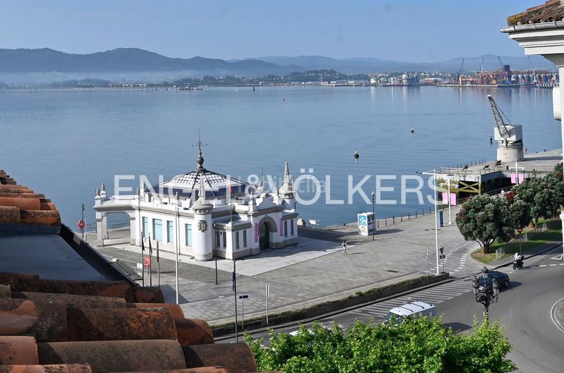 Foto ffd1fa42-a247-4a83-b7d0-48bb3feb6d19. Rent flat with heating in Puerto Chico Santander