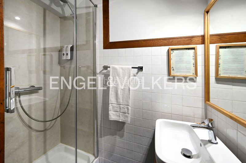 Foto bf22141c-2dbd-4645-8ecb-49c935b62847. Casa amb calefacció a Mogro Miengo