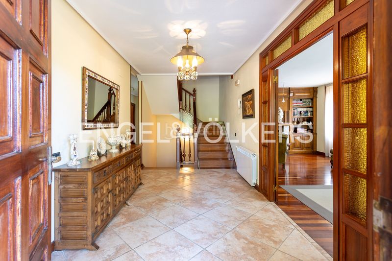 Foto c1f640ca-c659-42b0-94aa-875d961ec1a3. Casa amb calefacció aparcament a Arnuero