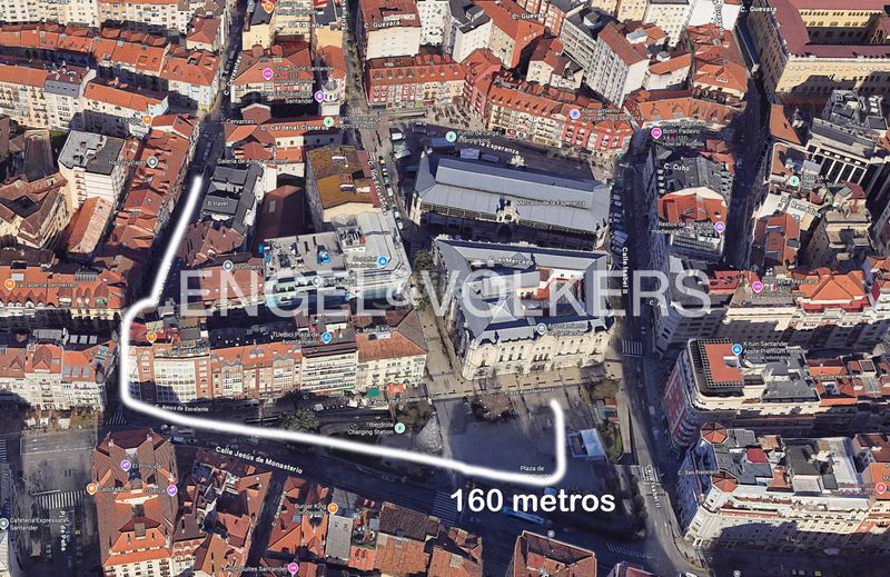 Foto 25178c7e-0352-41d9-ad5b-b65d4458a1f6. Àtic amb calefacció a Centro - Ayuntamiento Santander