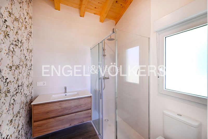Foto 4d421eff-0503-480d-9096-dd8306955e33. Apartament amb calefacció aparcament a Comillas