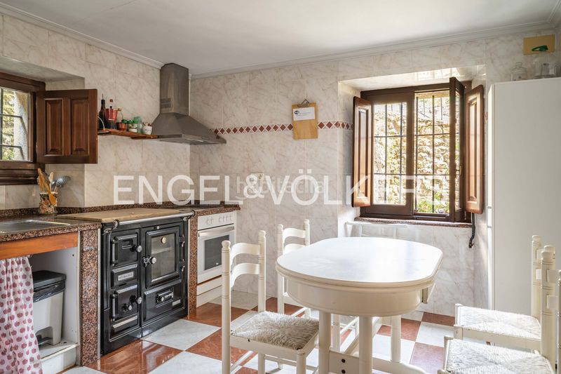 Foto 082e1ff5-332d-4ffa-a1ca-975964f08846. Casa adossada amb calefacció a Liérganes