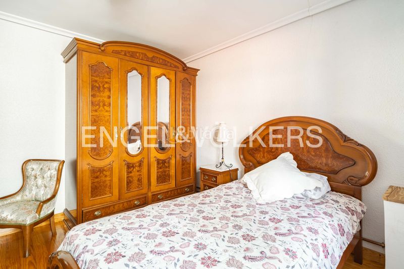 Foto 156ac758-a6ab-47d3-9de6-389c8e35d8e7. Casa adossada amb calefacció a Liérganes