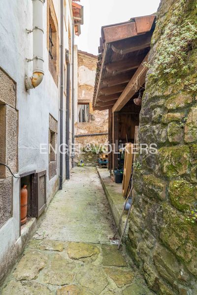 Foto a7040ef5-7ed2-4971-ab3c-d1c4417d8249. Casa adossada amb calefacció a Liérganes