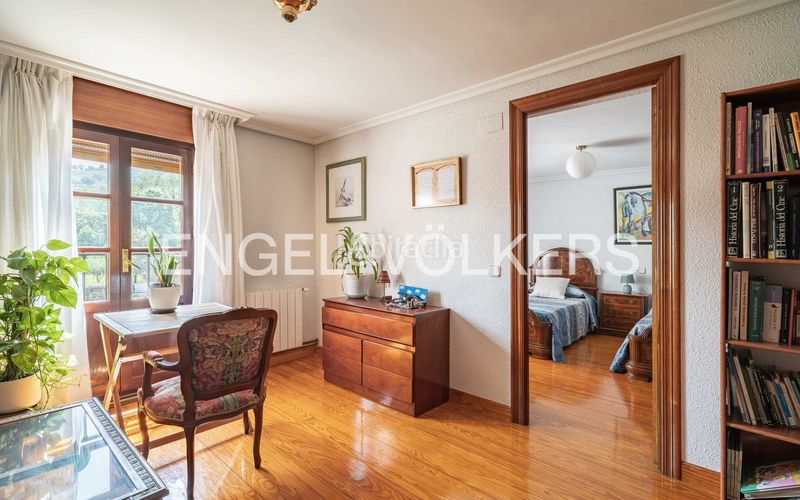 Foto b23f2c95-0826-4430-a821-cb959704ad20. Casa adossada amb calefacció a Liérganes