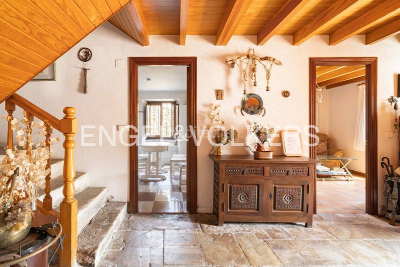 Foto c7d843e3-c046-4a6d-8aad-93be97e7b3ca. Casa adossada amb calefacció a Liérganes