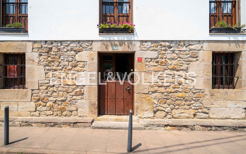 Foto d00422a6-41ea-40ff-8eee-bc6c55e8b18c. Casa adossada amb calefacció a Liérganes
